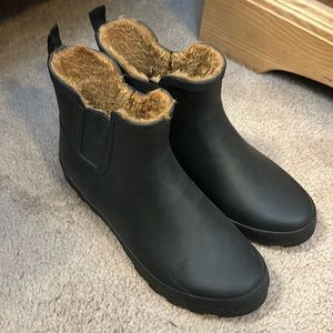 *LIKE NEW* Chooka Rain Boots
